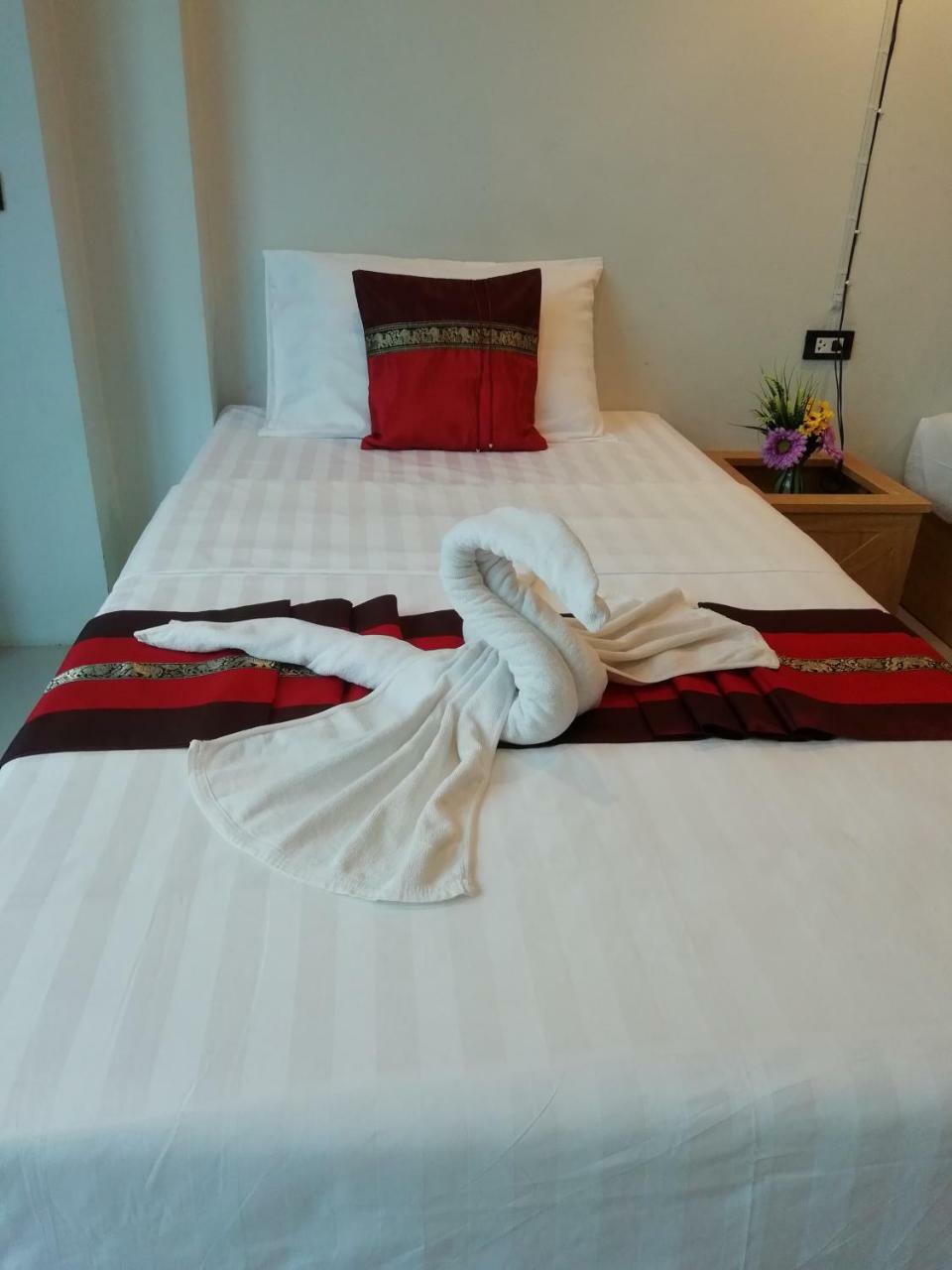 Little Lanna Guesthouse Chiang Mai Extérieur photo