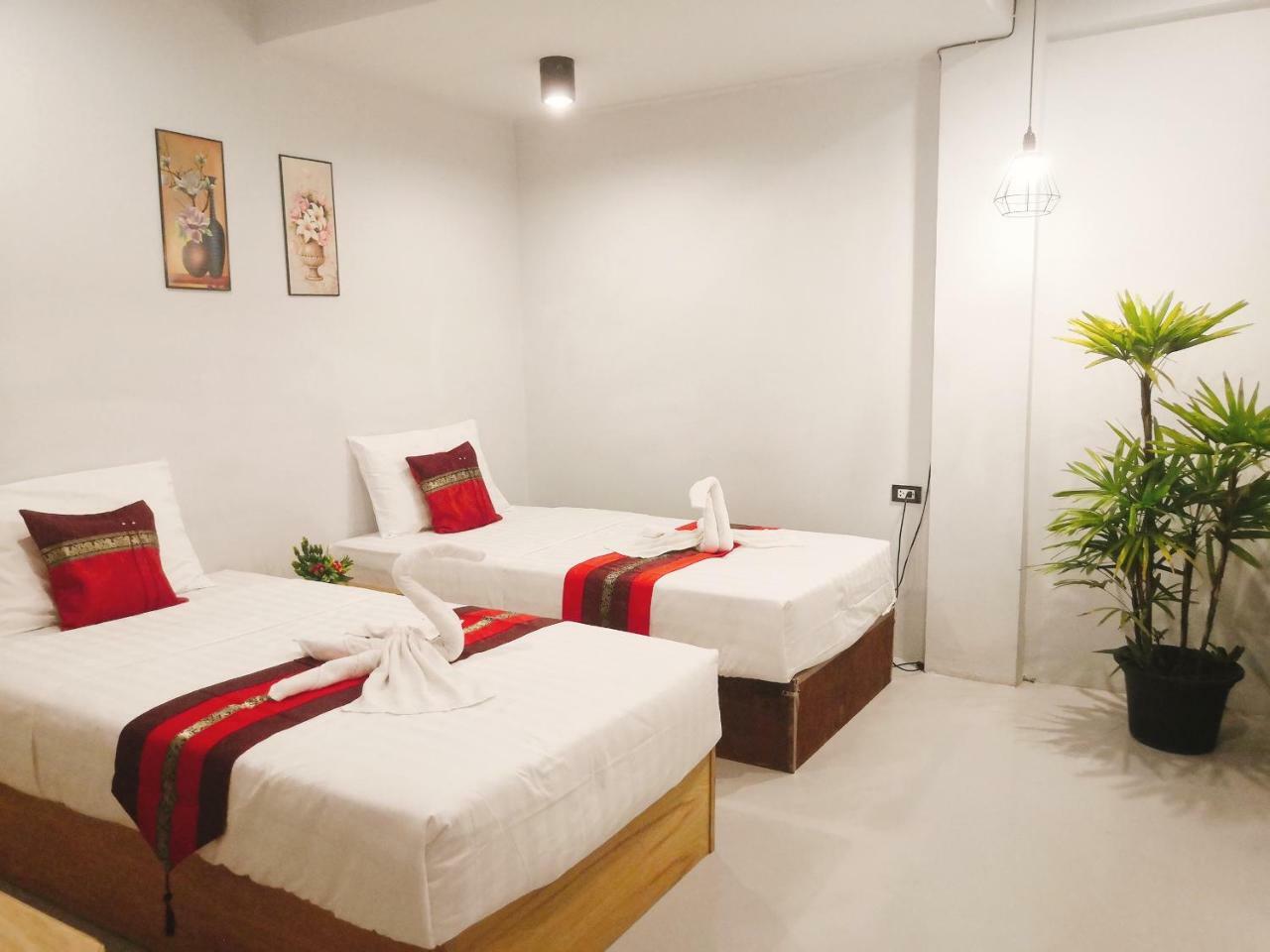 Little Lanna Guesthouse Chiang Mai Extérieur photo